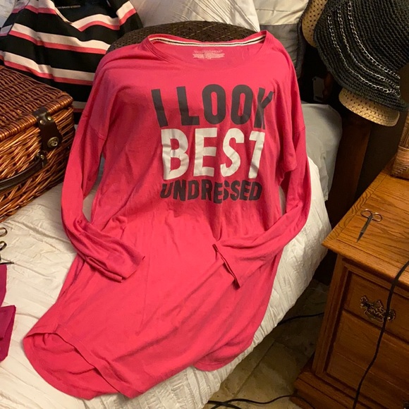 Victoria Secrets nightgown 🌸🌸 - Picture 1 of 3